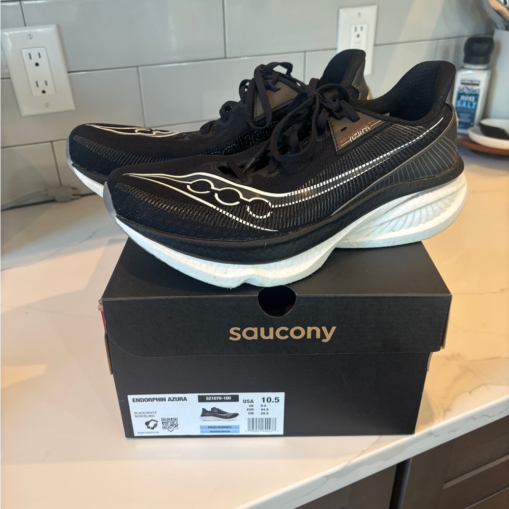 Saucony Endorphin Azura